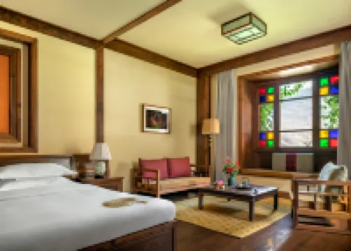 德欽松贊奔子欄酒店