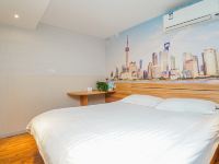 上海恬诗生活宾馆 - 高级大床房