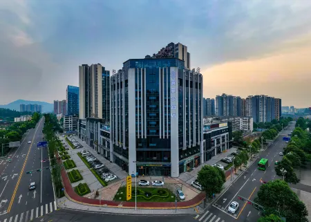 Saifei'er Hotel Отели в г. Яань