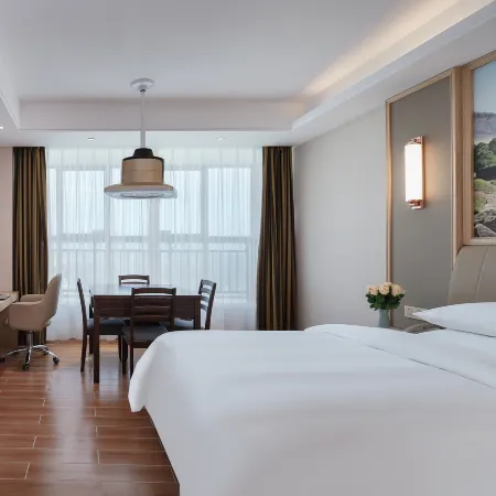Vienna International Hotel (Dushan)