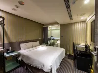 เครือโรงแรมบิวตี้ ไทเป - โรงแรมบีไนท์ (โรงแรมที่เช็คอินด้วยตนเอง) โรงแรมใกล้สวนสาธารณะวัฒนธรรมสร้างสรรค์ 1914 Huashan
