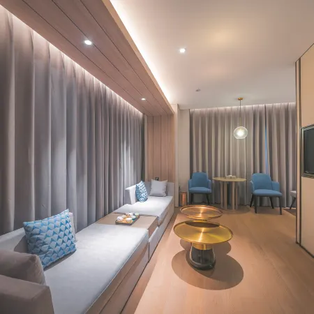 Luoyin Hotel