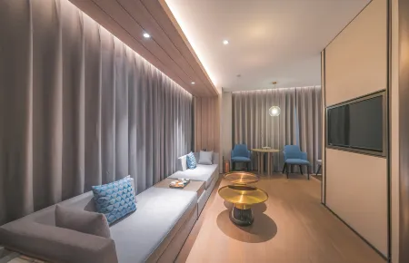 Luoyin Hotel Отели рядом с достопримечательностью «Henan University of Science and Technology (Xiyuan Road)»