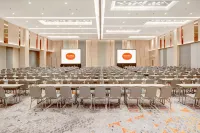 Harris Hotel & Conventions Bundaran Satelit Surabaya فنادق في Sukomanunggal