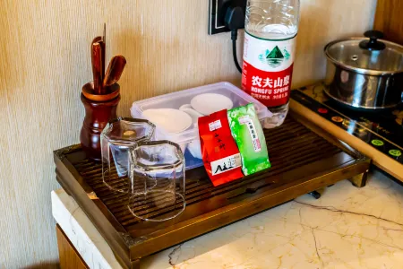 Harbin Zhenning Hotel (Central Street Subway Station Sophia Church Branch)