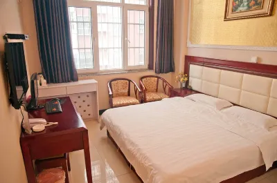 South Weizhou Chaoyue Express Hotel Hotels near Yinan Shopping Plaza