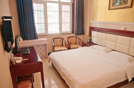 South Weizhou Chaoyue Express Hotel