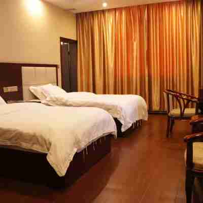 藍山新港大飯店 Rooms