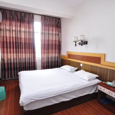 Yuzhou Changwang Hotel Hotels near Golden Beach