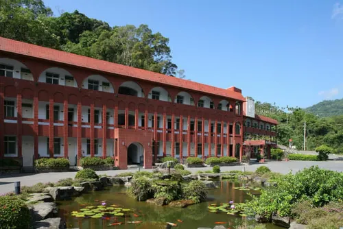 Rainbow Hotel Hotels in Taitung