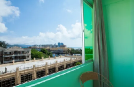 Lanxiang Seaview Travel Rental (Sanya Bay Tianya Night Market)