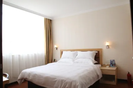 Fulushou Hotel Отели рядом со станцией KaipingSouth Railway Station