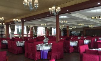 001 Business Hotel