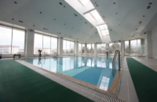 Huludao International Hotel (Longwan Seaside Branch)