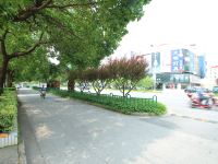 速8酒店(上海金山城市沙滩店) - 酒店附近