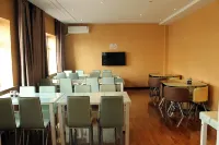 Longjiang Xintie Express Hotel Hotels in Longjiang