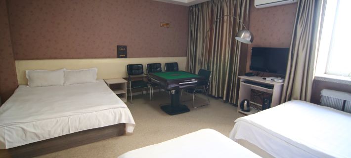 Luohe Longxing Supply and Marketing Hotel Hotels in Jiaohe