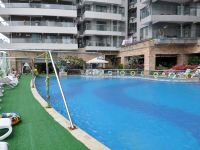 三亚太阳雨海景公寓 - 室外游泳池