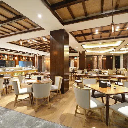 Changshen Yijiaren Hotel