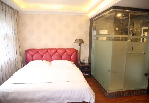 홍난 호텔 주변 환경