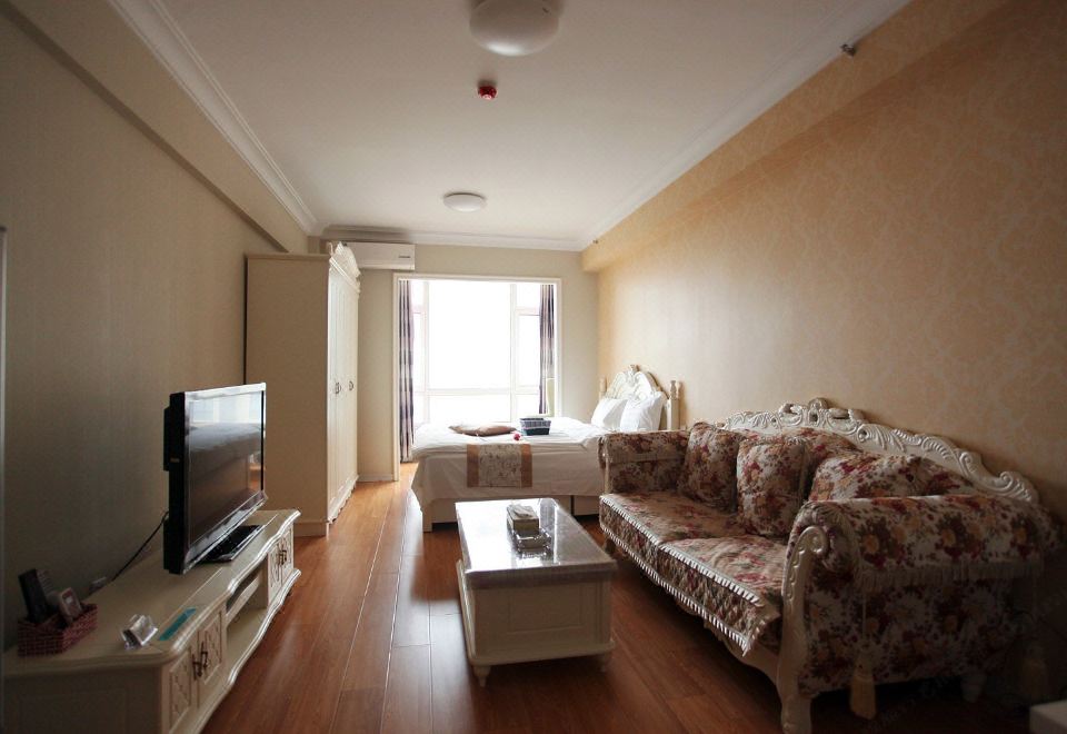  Hotel Overview