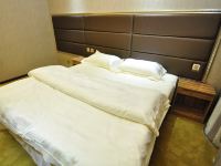 昆明城航酒店 - 特色大床房