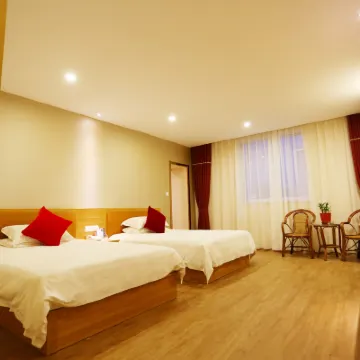 City 118 Express Hotel (Yangzhou Dongguan Street Heyuan Branch) Hotels near He Garden
