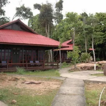 Redang Holiday Beach Resort Отели в г. Остров Реданг