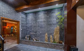 Jiangnan Deyuelou Hotel