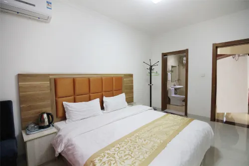 โรงแรมหงเซิง เฟิงเจิ้น