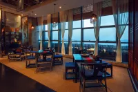 Haizhongzhou International Hotel - 5-Star