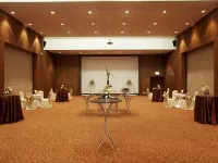 Centara Life Government Complex Hotel & Convention Centre Chaeng Watthana Hoteles cerca de Centro comercial CentralPlaza Ramindra