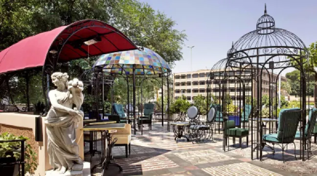 Hotel the Corner Roma Отели рядом с достопримечательностью «Basilica of St. Balbina»