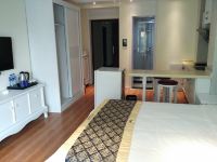 六安斯维登度假公寓(悠然南山) - 景观大床房