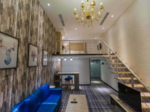 洛阳洛芙特精品酒店 - 复式地中海双床房