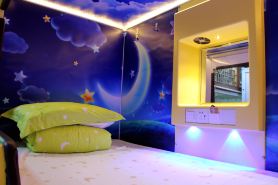 希籽精選睡眠太空艙國際青年旅舍(朝陽廣場西關夜市店)