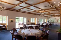Discovery Settlers Hotel Hotels in Glenbervie