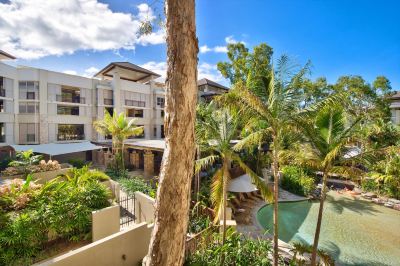 Outdoor Swimming Pool