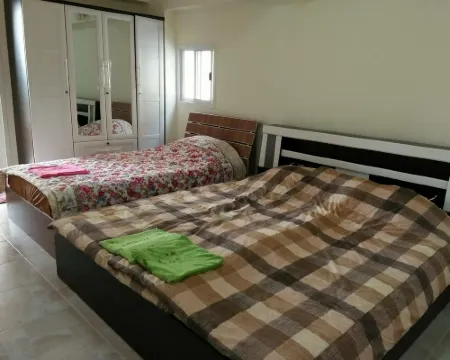 Wattanakham Apartment : วัฒนคาม อพาร์ตเมนท์ โรงแรมในอำเภอ สวรรคโลก