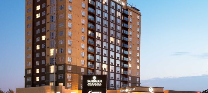 Sandman Signature Toronto Airport Hotel Hotels in Toronto