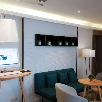 Kongbei S Hotel (Wuhan High speed Railway Station Industrial Fourth Road Branch) Отели рядом с достопримечательностью «Железнодорожный вокзал Ухань»