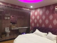 上海江文宾馆 - 紫色魅影圆床房(无窗)