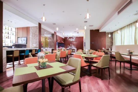 Hampton by Hilton Lanzhou Shopping Street