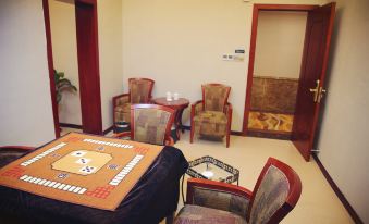 Yiyang Kaiyuan Business Hotel