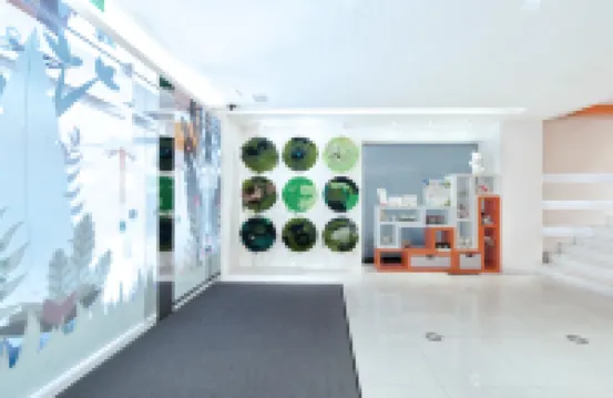 新驛旅店（台北車站二館）