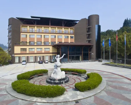 Geheyan Hotel Hoteles en Changyang