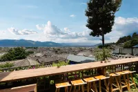 Blossom Hill Inn (Yinquan) Hotels in Lijiang