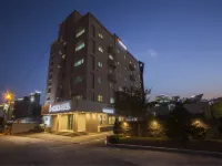 アイ - チェック ホテル 東海市のホテル