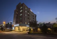 I-Check Hyunjin Hotel