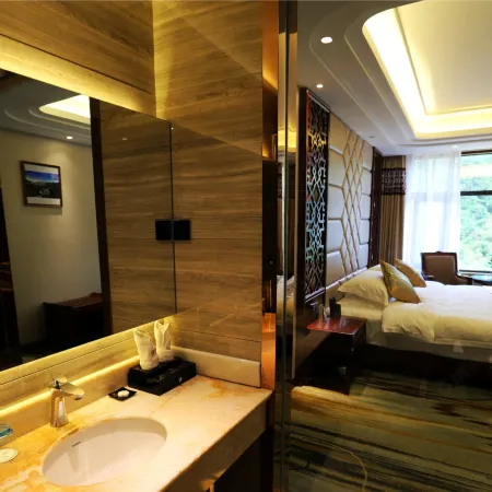 Huangjia Hotel